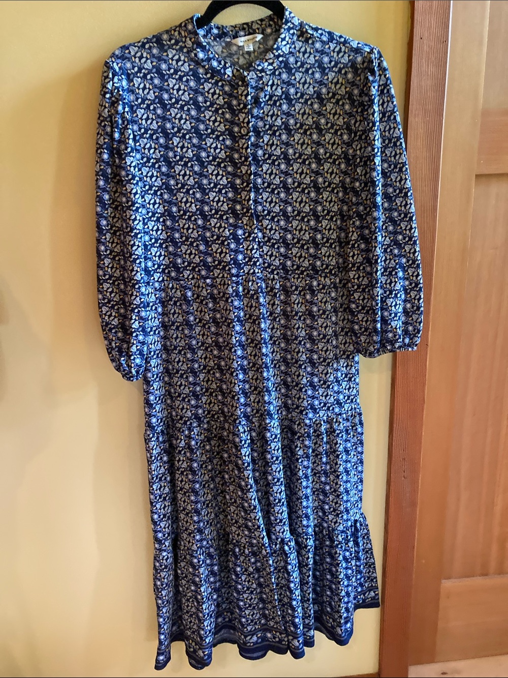 Max Studio Blue Floral 3/4 Sleeve Maxi Dress